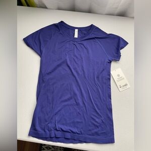 Athleta Women's Short Sleeve Momentum Tee